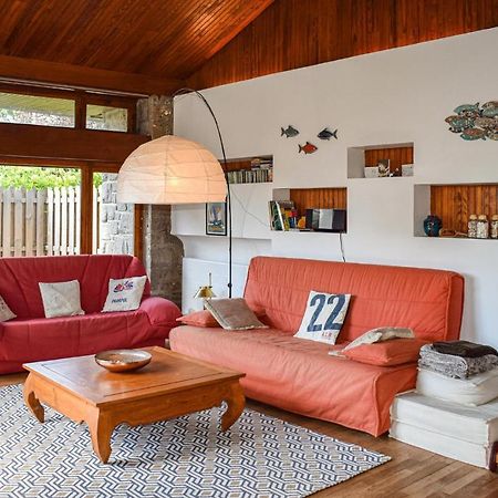 5 Bedroom Cozy Home In Lezardrieux Exterior photo