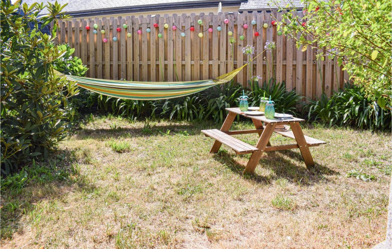 5 Bedroom Cozy Home In Lezardrieux Exterior photo